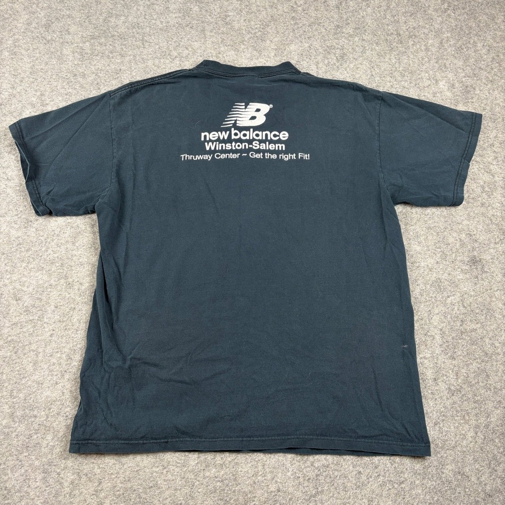 New‎ Balance Graphic T-Shirt Mens XL Black Wake Forest Basketball 2006 Y2K Tee - Picture 9 of 10